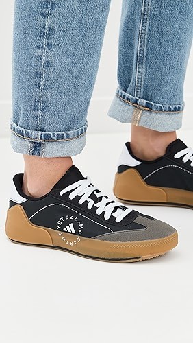 Court Boost Sneakers